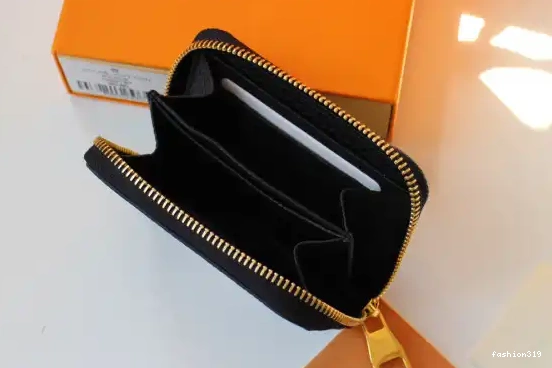 COIN VUITTON LOUIS PURSE ZIPPY 0425